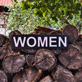 WOMEN - светеща табела