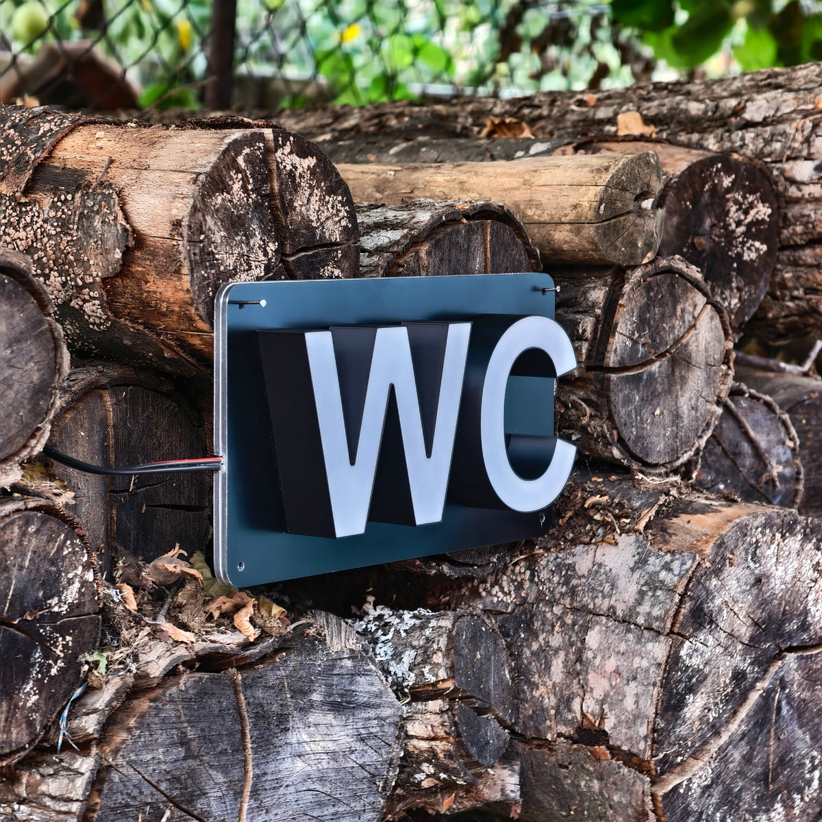 WC - светеща табела